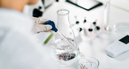 Анализ загрязнения воды микропластиком