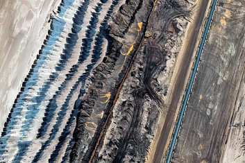 Вид на карьер сверху